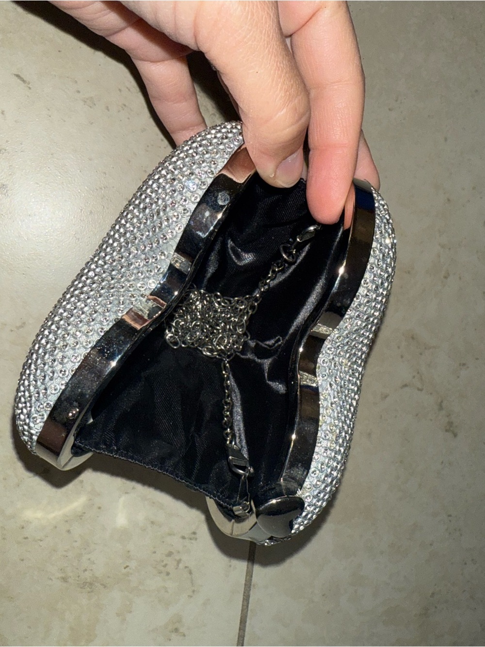 Crystal Heart Crossbody Bag - Silver - Picture 5 of 5